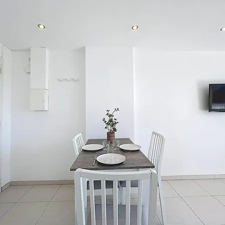 Moderne Et Lumineux A 2 Pas De La Plage, Parking Inclus - Fr-1-770-27 Apartment *
