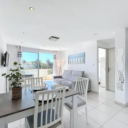 T2 Lumineux Proche Avec Parking Prive - Fr-1-770-27 דירה לה קיוטאט