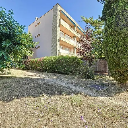 Moderne Et Lumineux A 2 Pas De La Plage, Parking Inclus - Fr-1-770-27 Apartment *