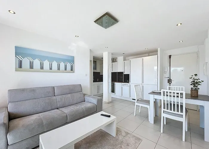 아파트 T2 Lumineux Proche Avec Parking Prive - Fr-1-770-27